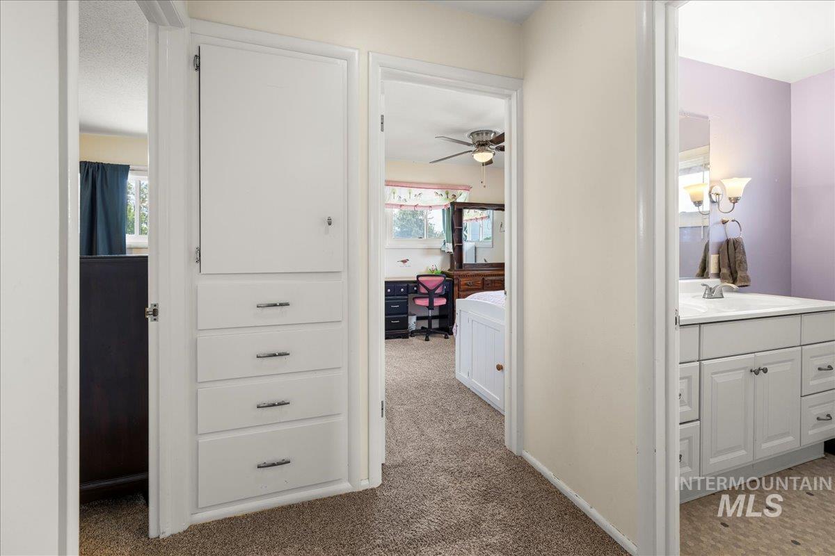 2615 Dorman