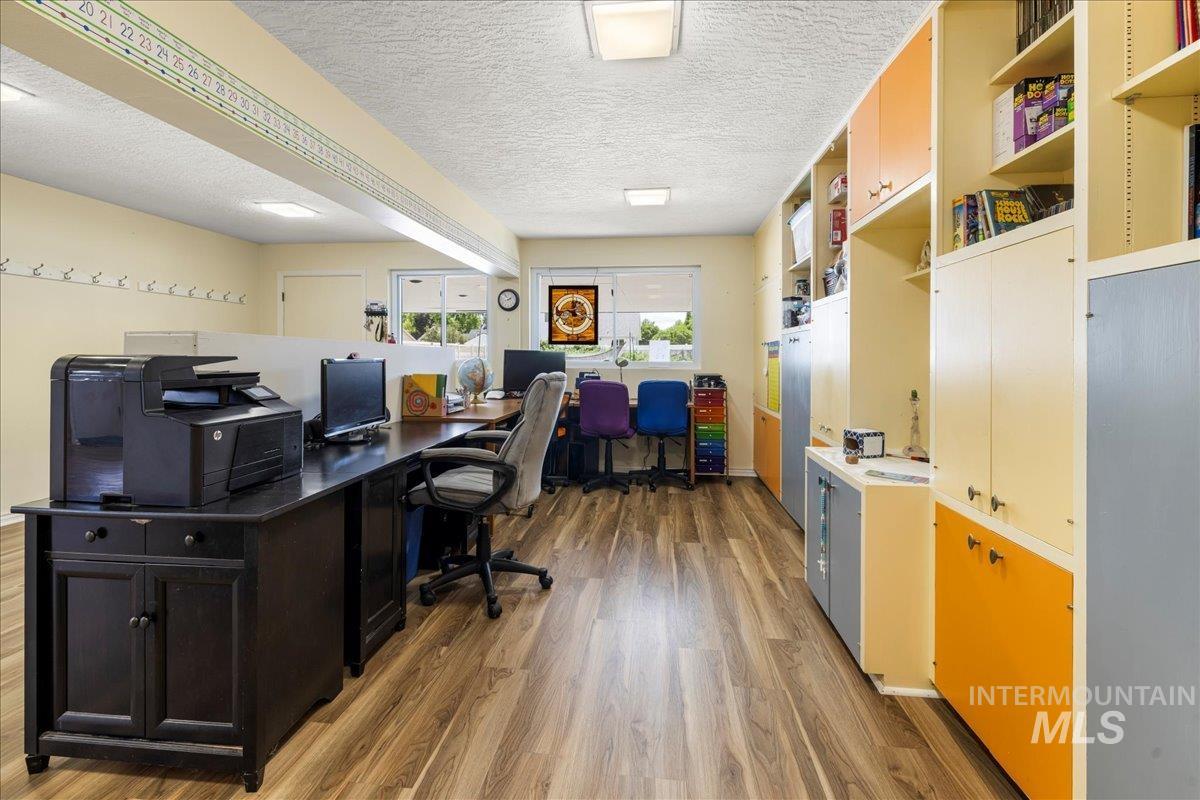 2615 Dorman