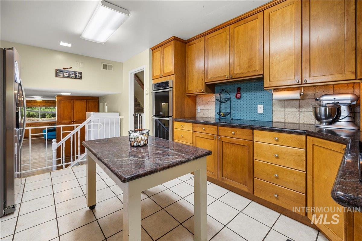 2615 Dorman