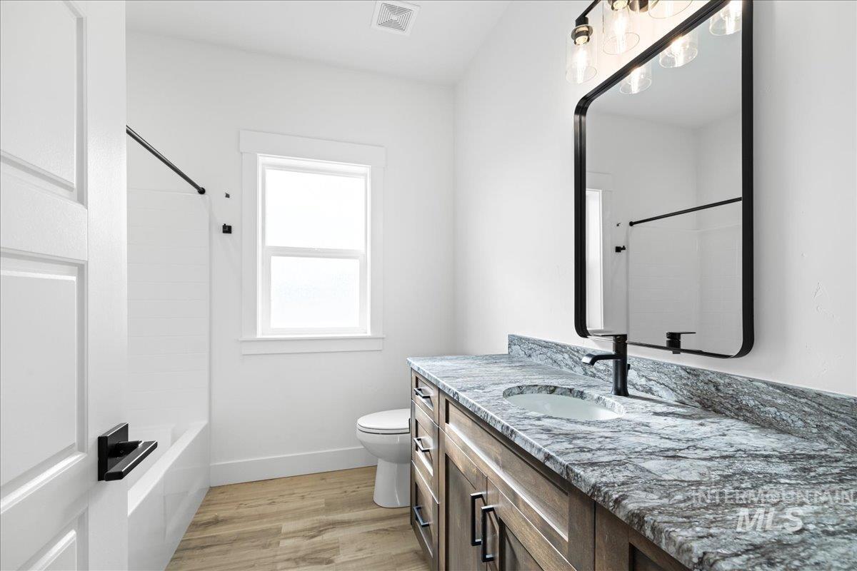 2177 Austin