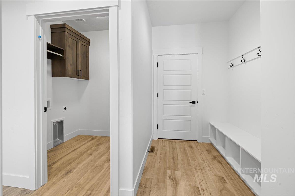 2177 Austin