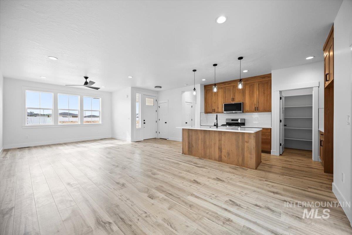 1212 NW 20th