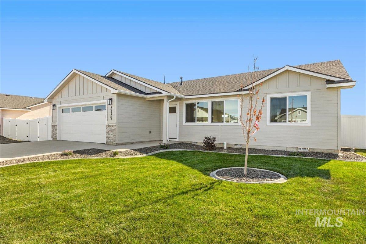 2127 Justine Ct