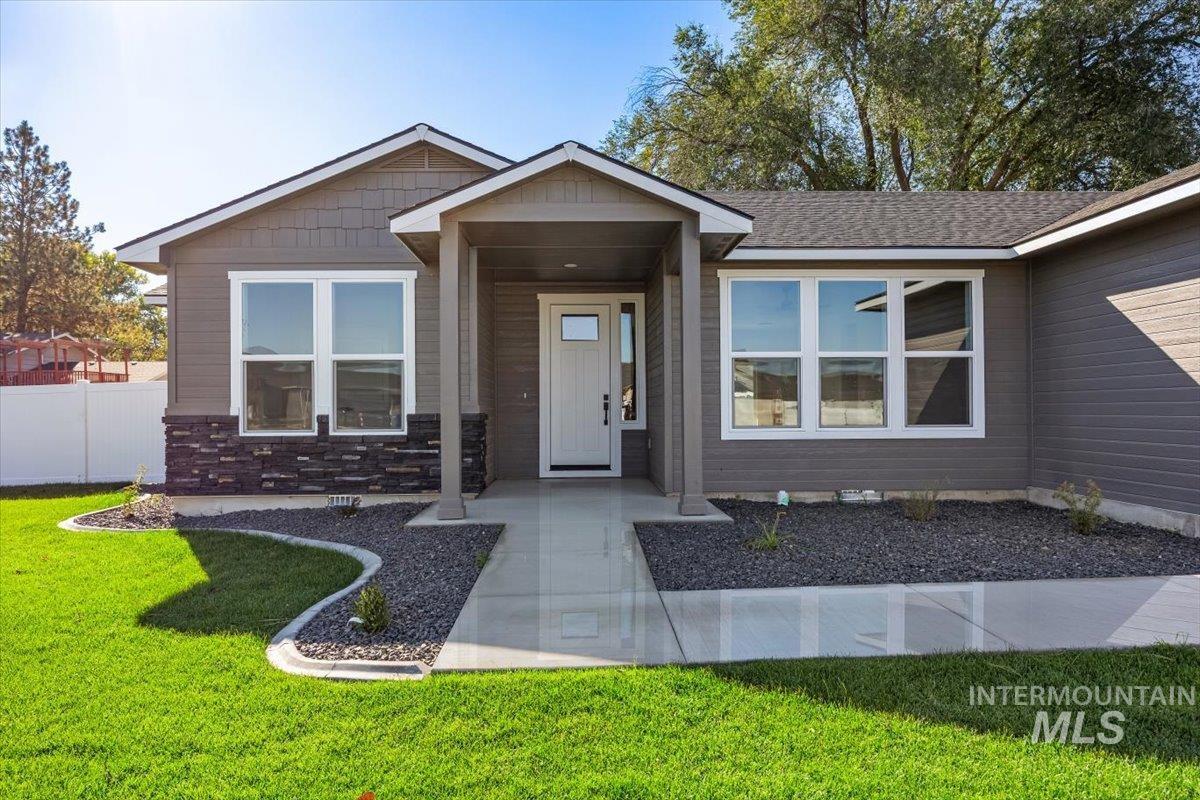 1204 NW 20th