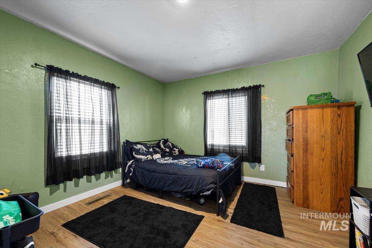 2815 Center