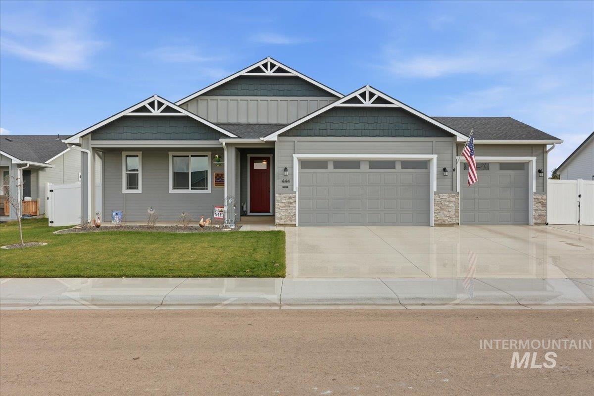 444 Blacksmith Ave