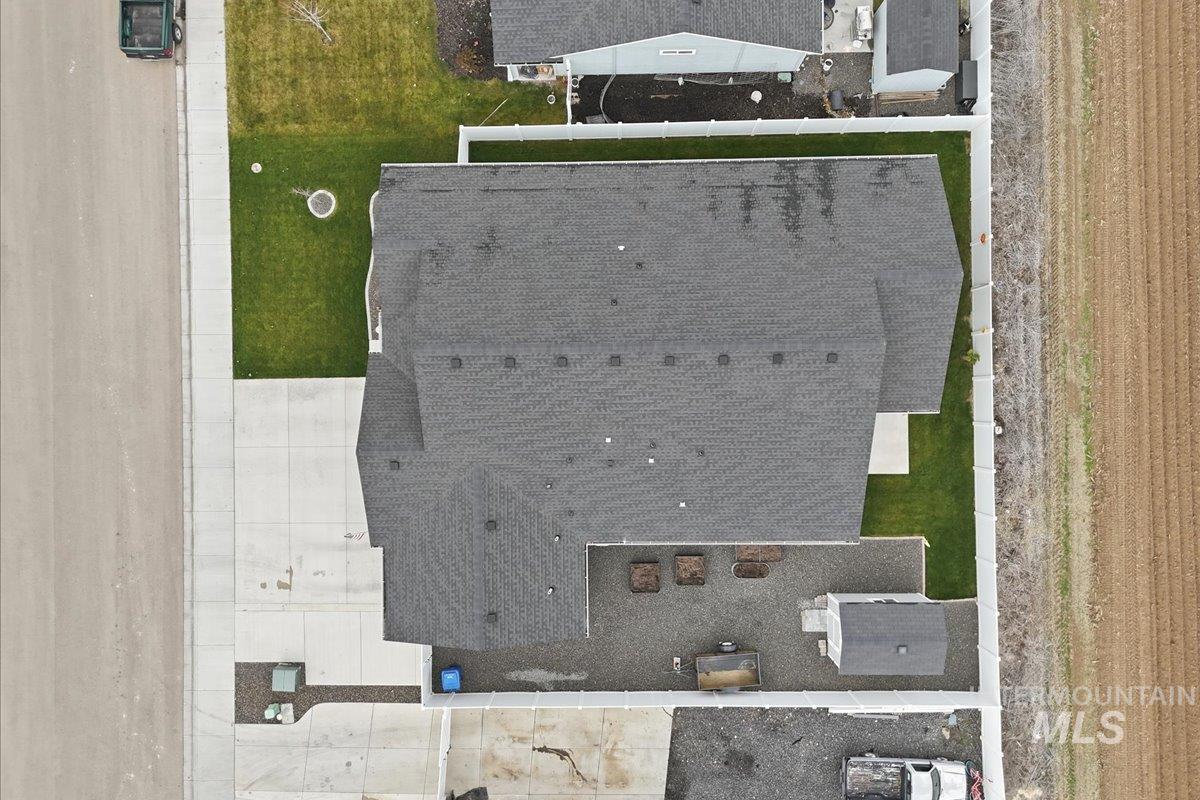 444 Blacksmith Ave