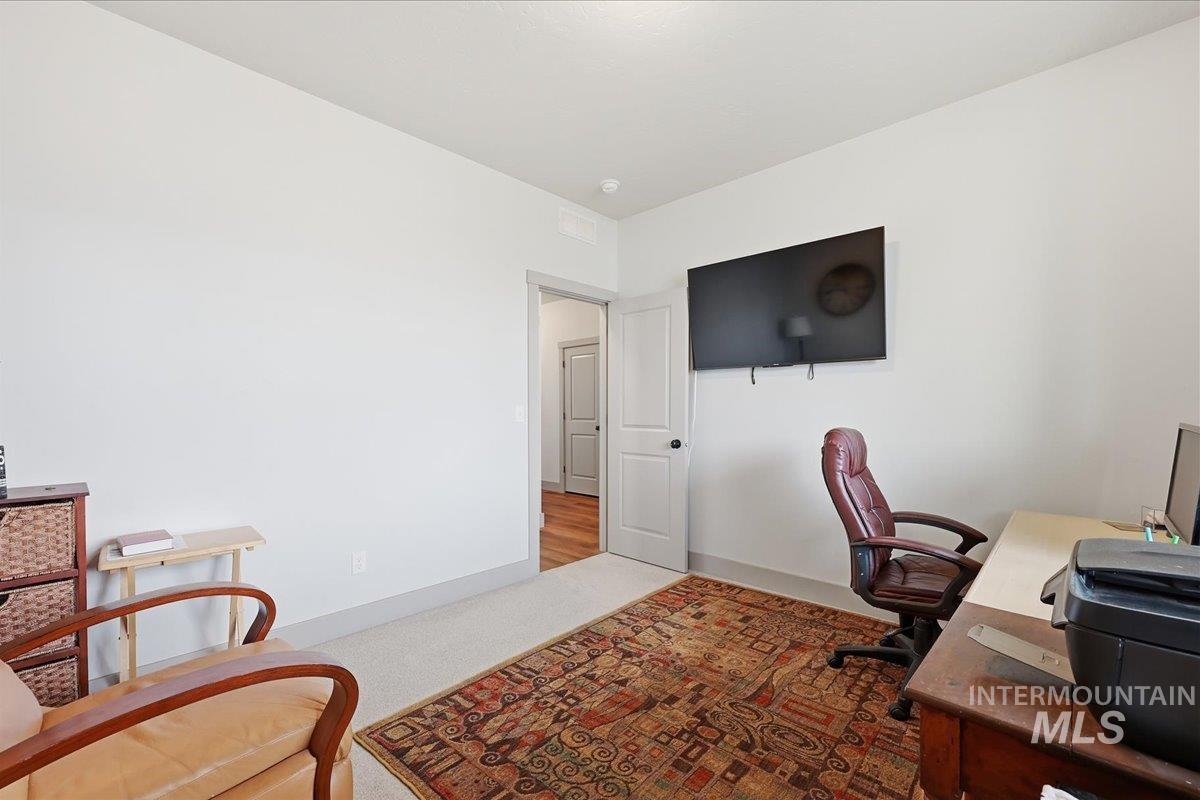 444 Blacksmith Ave