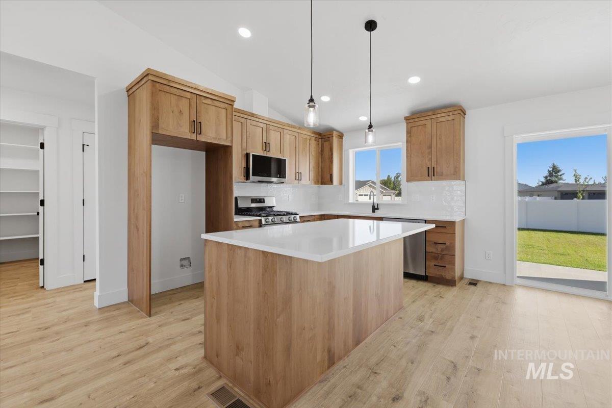 2132 Justine Ct.