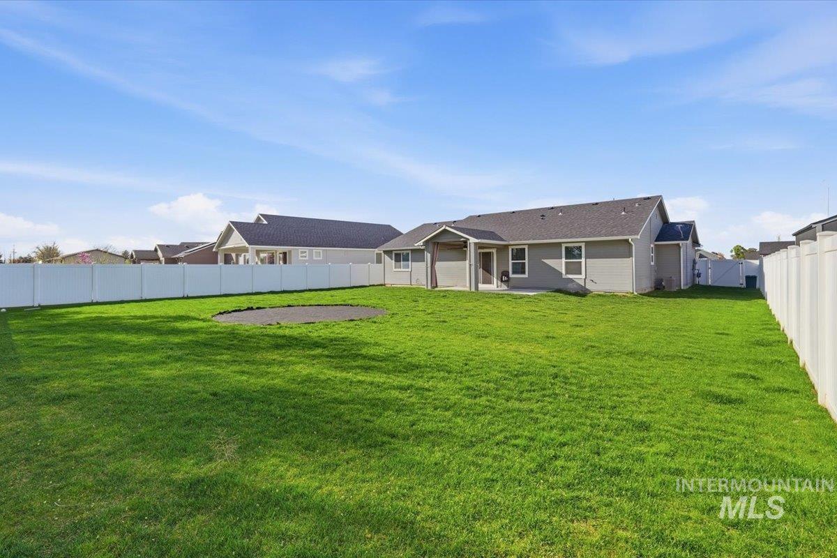 260 Stagecoach Ave