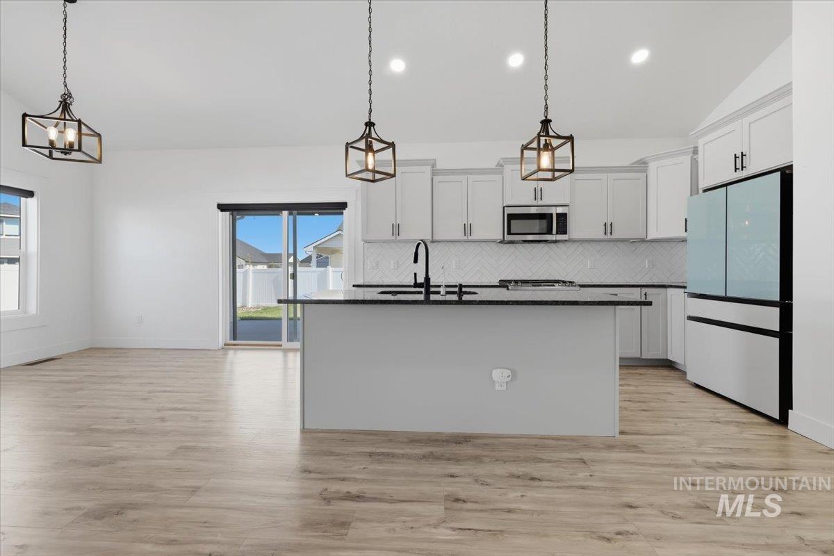 3129 Sepulveda