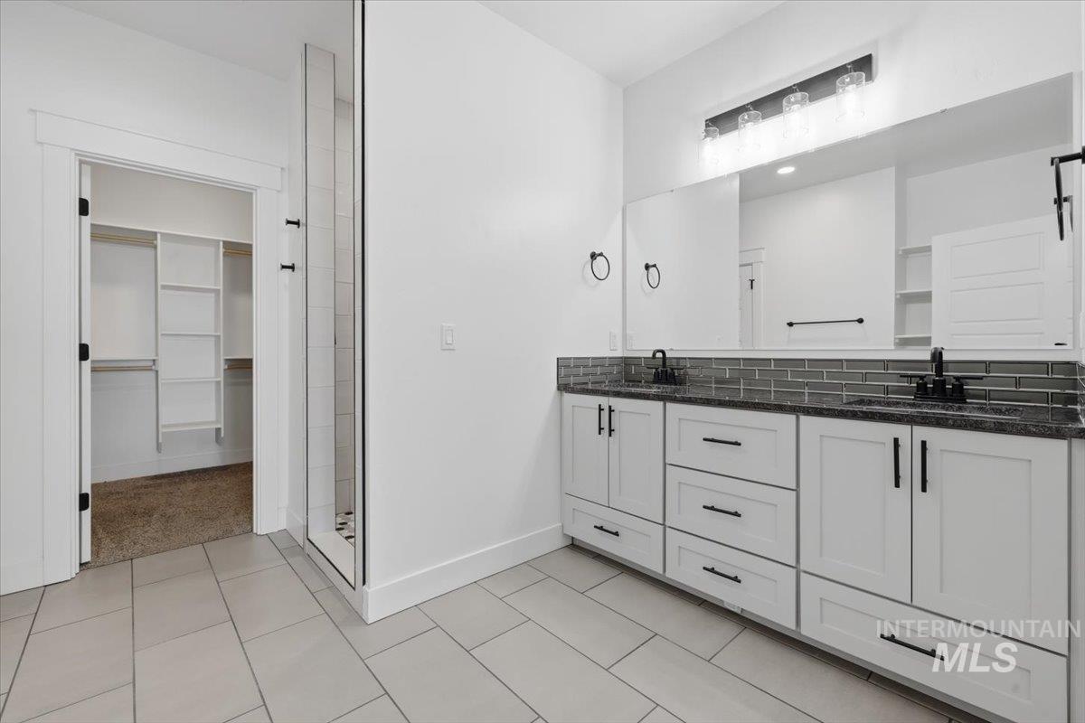 3129 Sepulveda