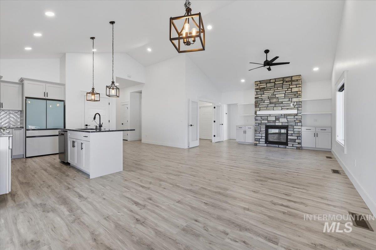 3129 Sepulveda