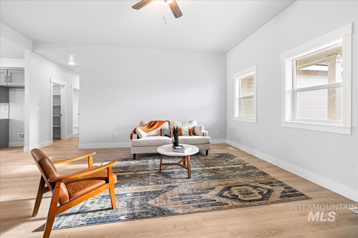 1210 NW 20th Ct
