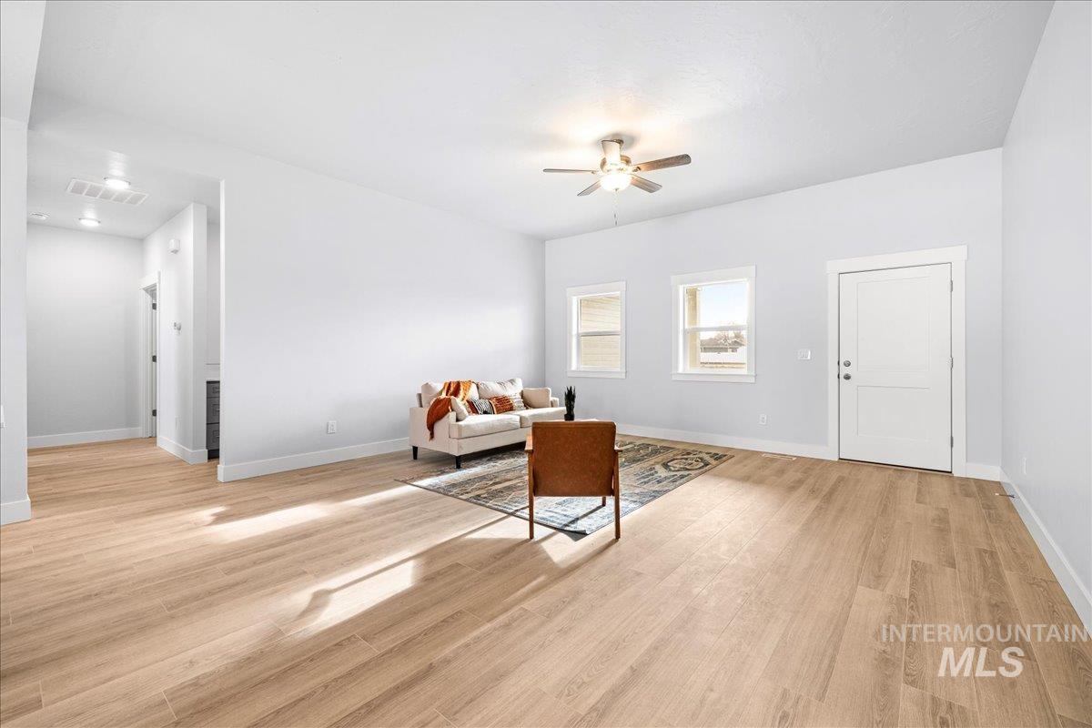 1210 NW 20th Ct