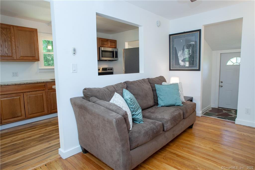 1226 Cedar Swamp Road