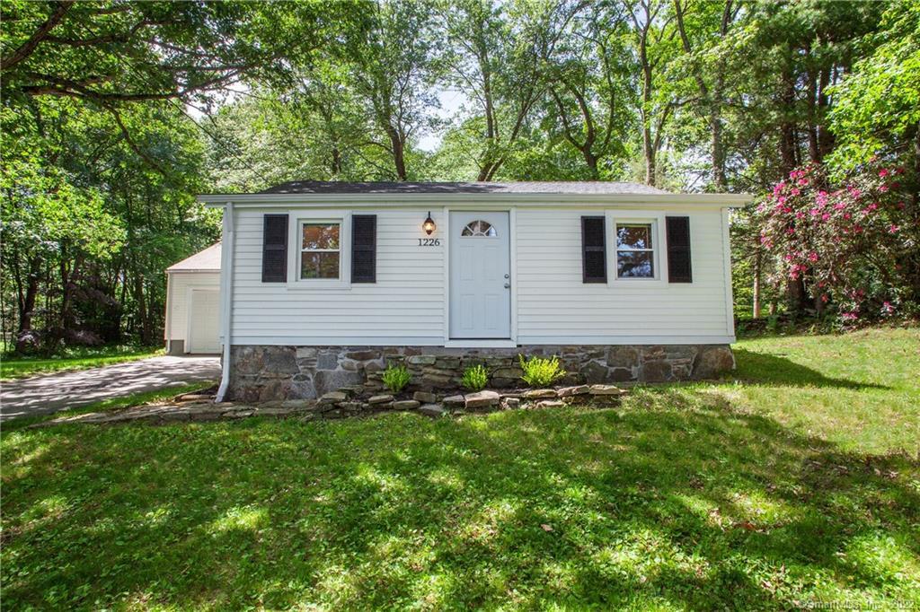 1226 Cedar Swamp Road