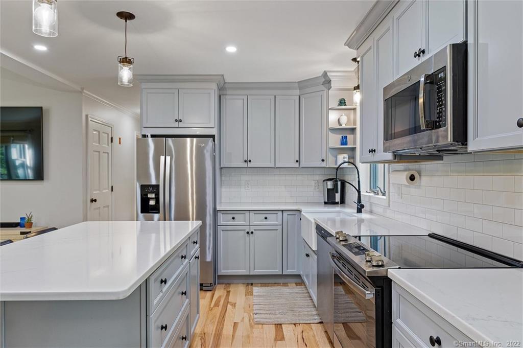 208 Bradford Corner Road