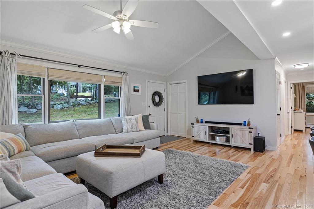 208 Bradford Corner Road