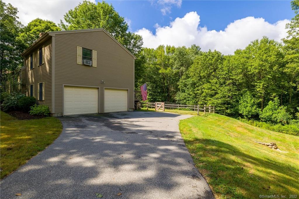 208 Bradford Corner Road