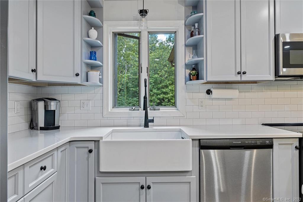 208 Bradford Corner Road