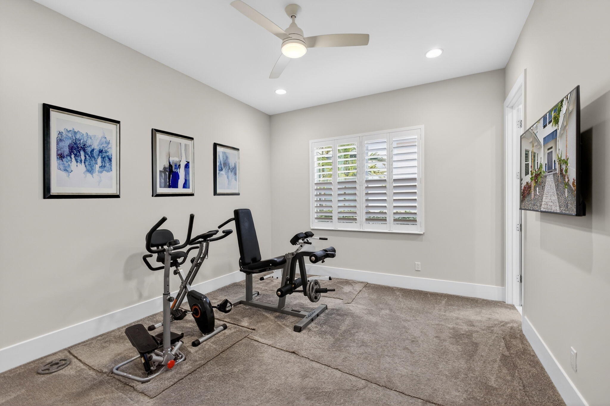9364 Coral Isles Circle