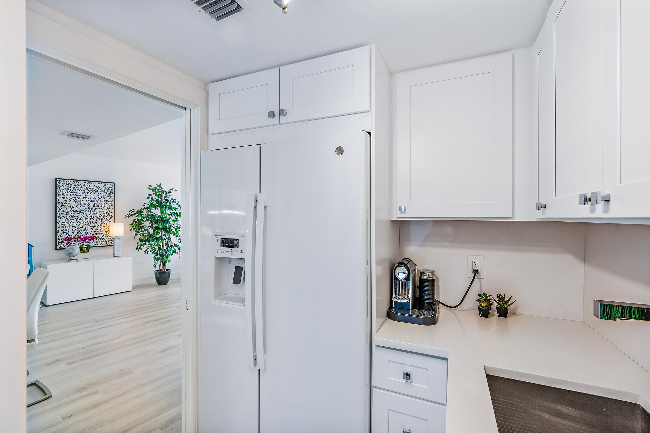 2760 S Ocean Boulevard Unit: 213