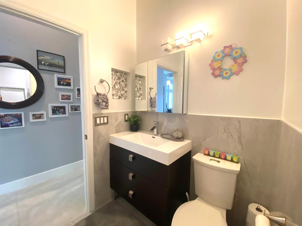 14977 Key Lime Boulevard