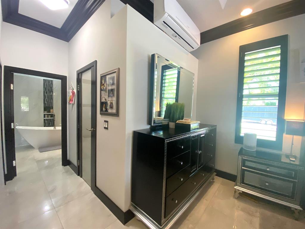 14977 Key Lime Boulevard