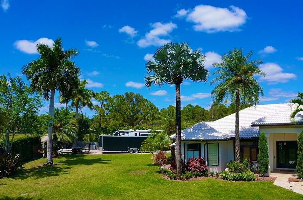 14977 Key Lime Boulevard