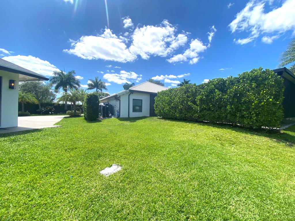 14977 Key Lime Boulevard