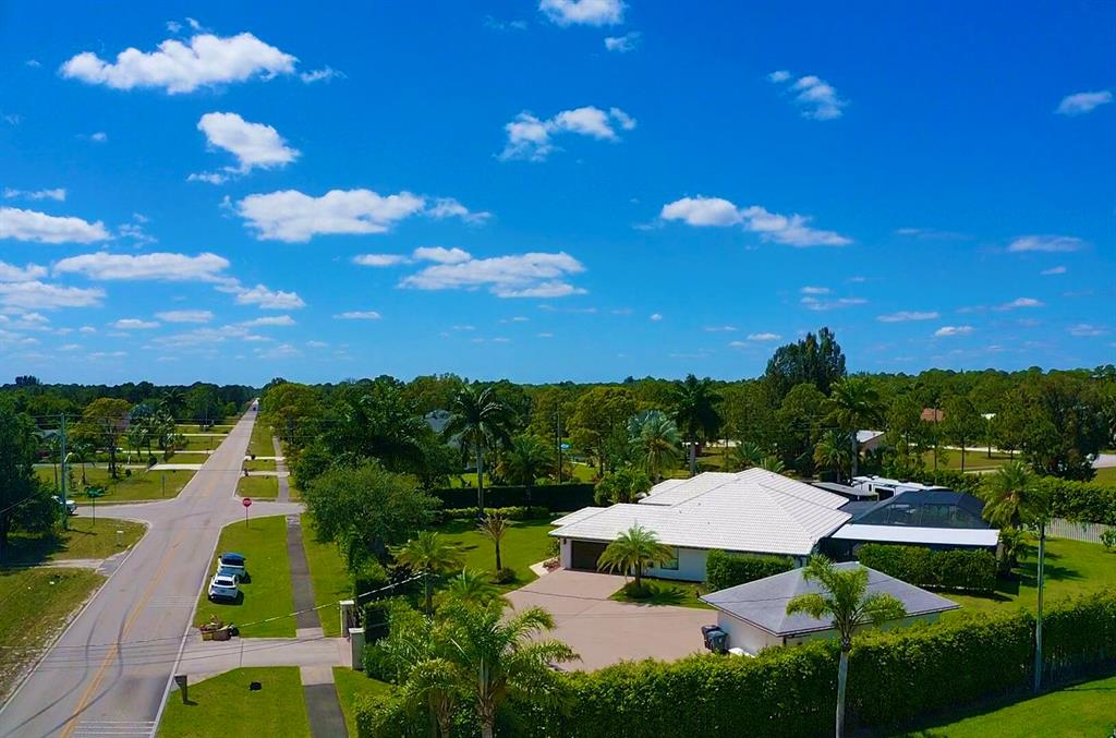 14977 Key Lime Boulevard