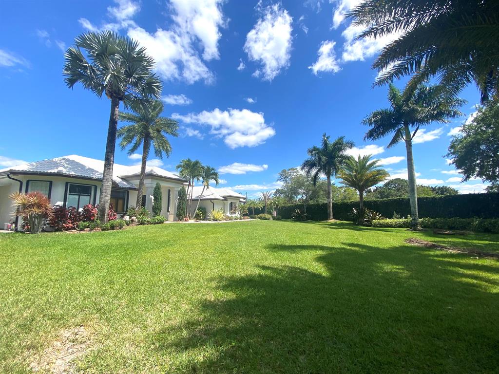 14977 Key Lime Boulevard