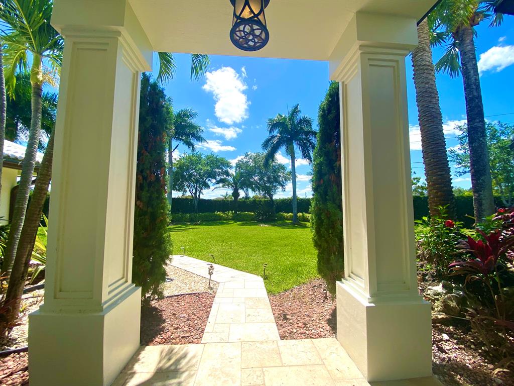 14977 Key Lime Boulevard