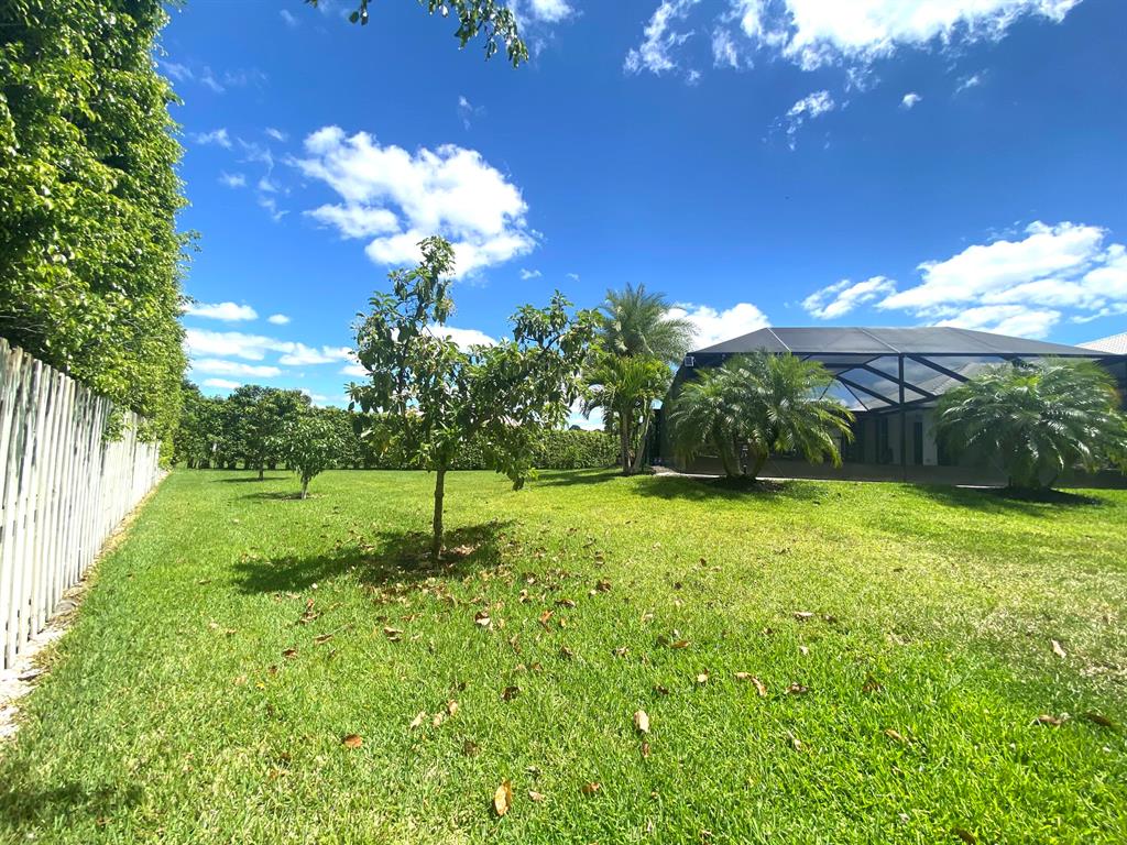 14977 Key Lime Boulevard