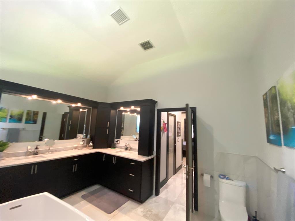 14977 Key Lime Boulevard