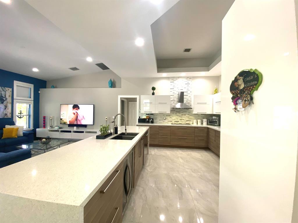 14977 Key Lime Boulevard