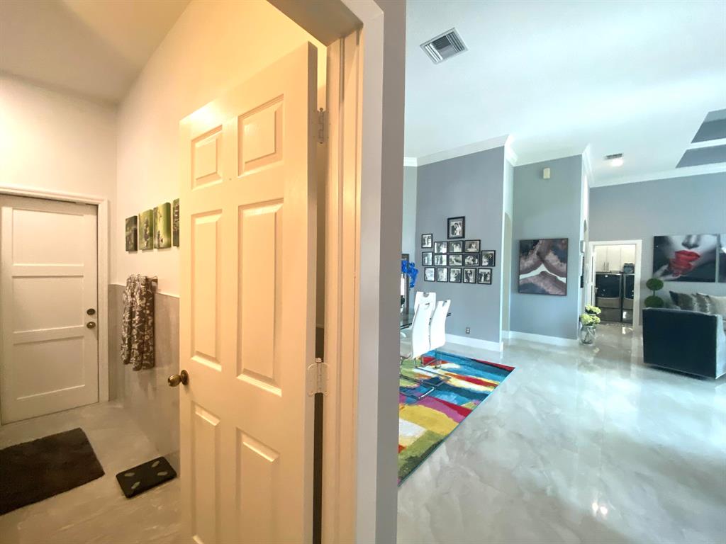 14977 Key Lime Boulevard