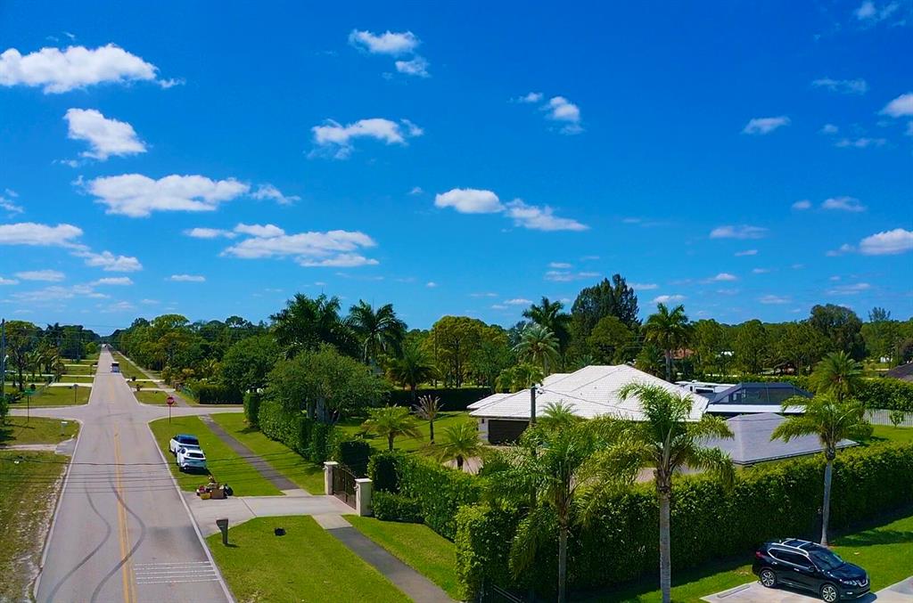 14977 Key Lime Boulevard