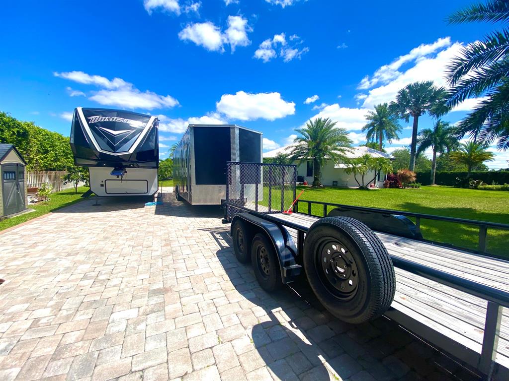 14977 Key Lime Boulevard