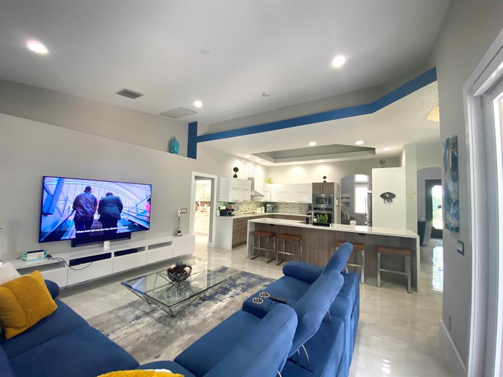 14977 Key Lime Boulevard