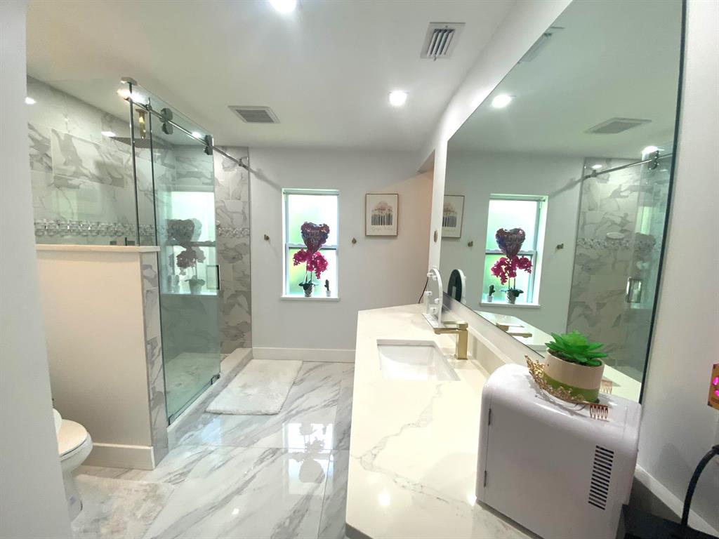 14977 Key Lime Boulevard