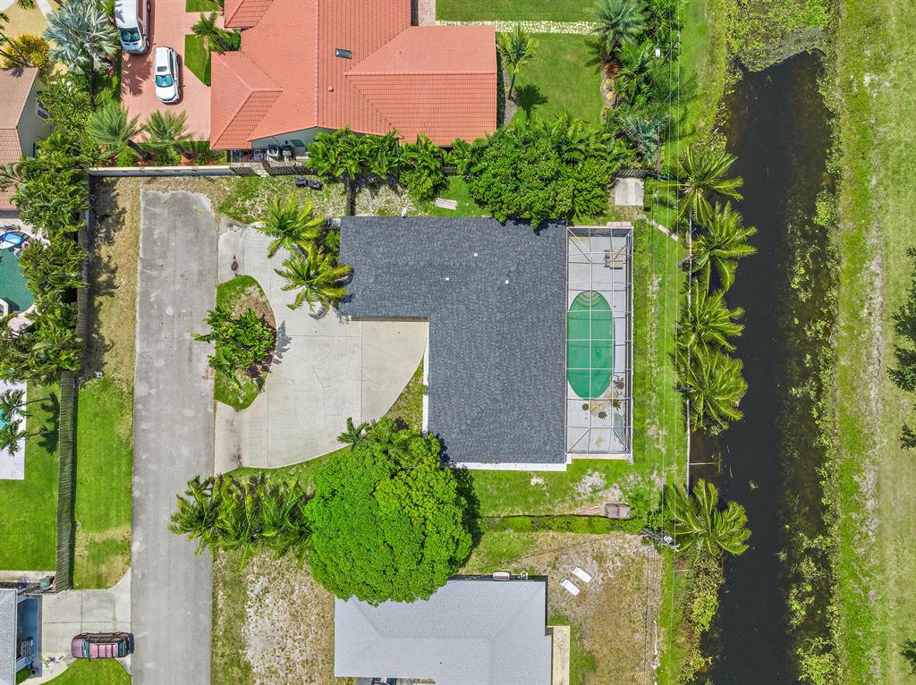 1813 Arlington Drive