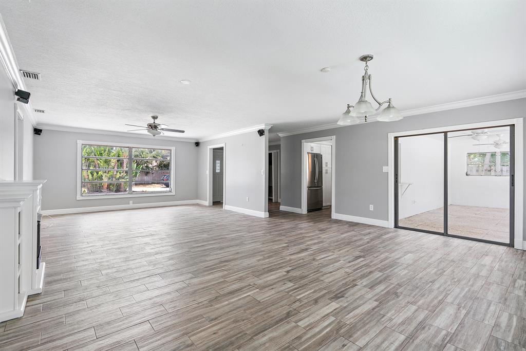 1813 Arlington Drive