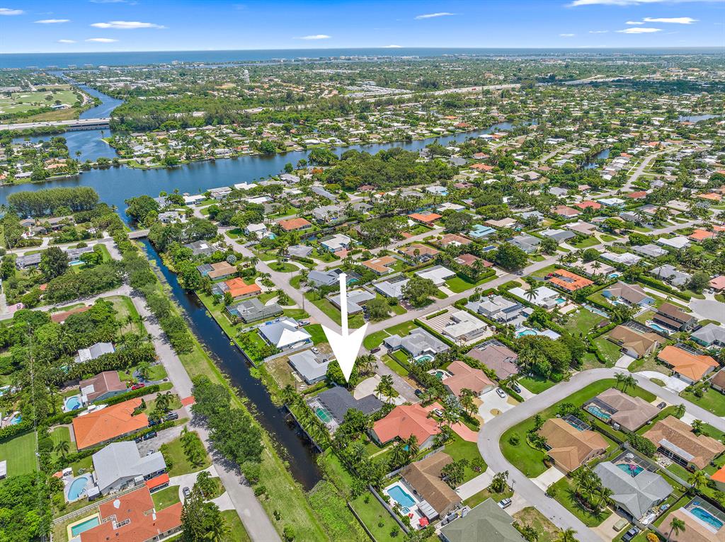 1813 Arlington Drive