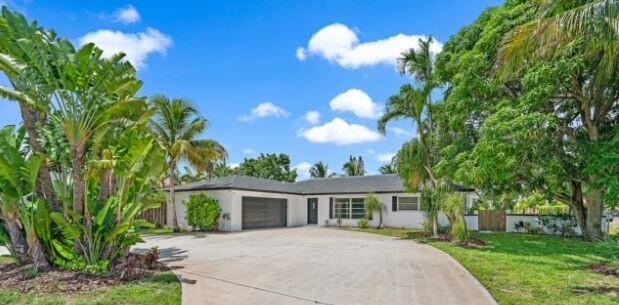 1813 Arlington Drive