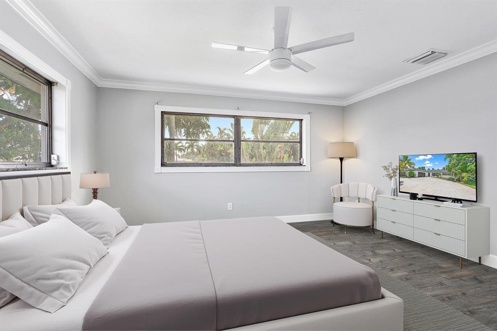 1813 Arlington Drive