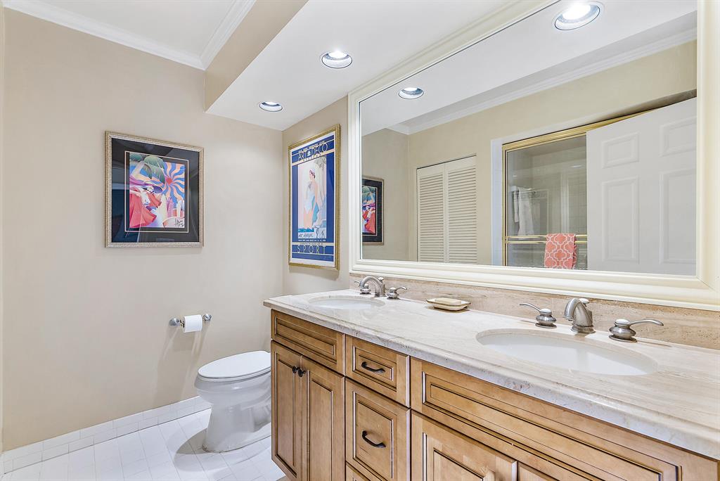 5552 N Ocean Boulevard