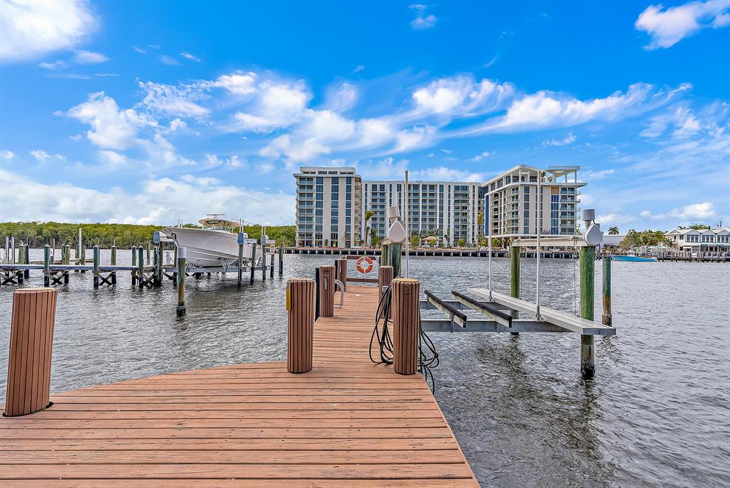 5552 N Ocean Boulevard