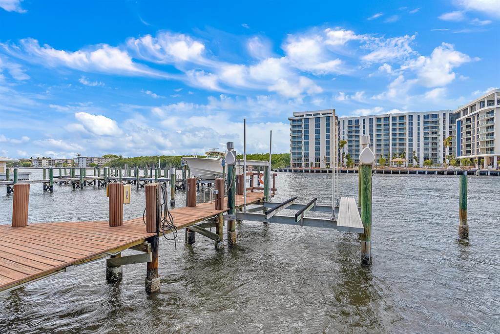 5552 N Ocean Boulevard